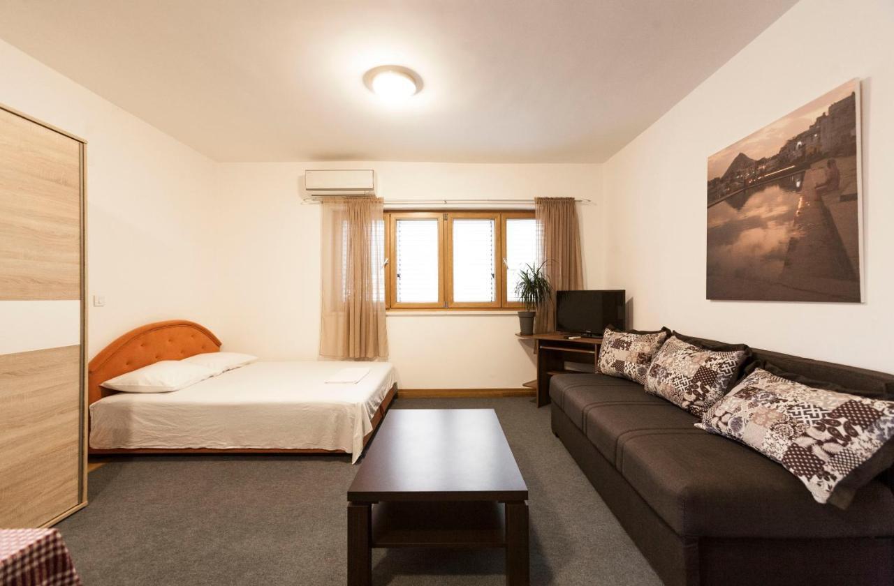 Apartment-Hotel Vila Petrovic-Becici Budva Zewnętrze zdjęcie