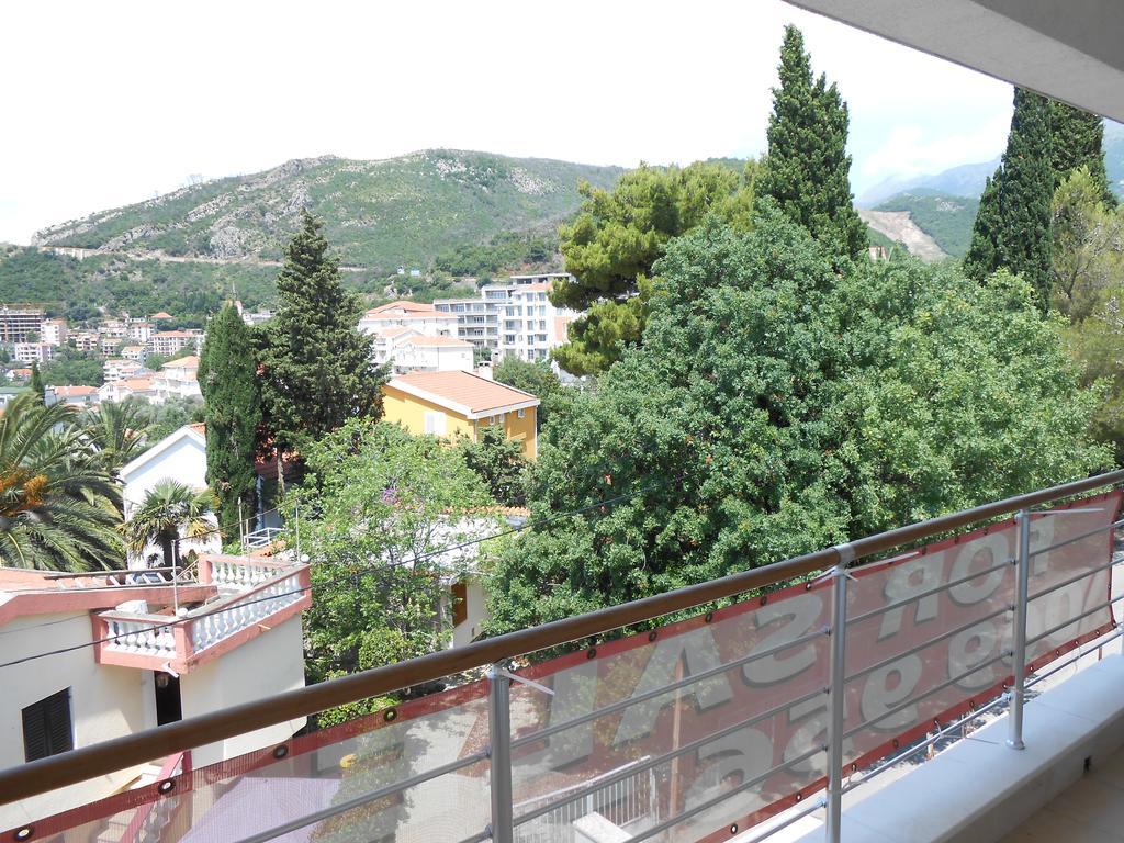 Apartment-Hotel Vila Petrovic-Becici Budva Zewnętrze zdjęcie