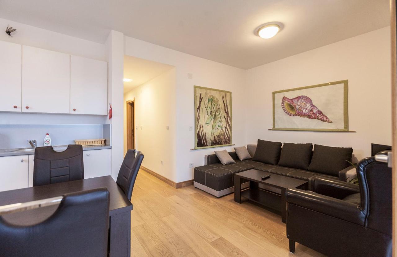 Apartment-Hotel Vila Petrovic-Becici Budva Zewnętrze zdjęcie