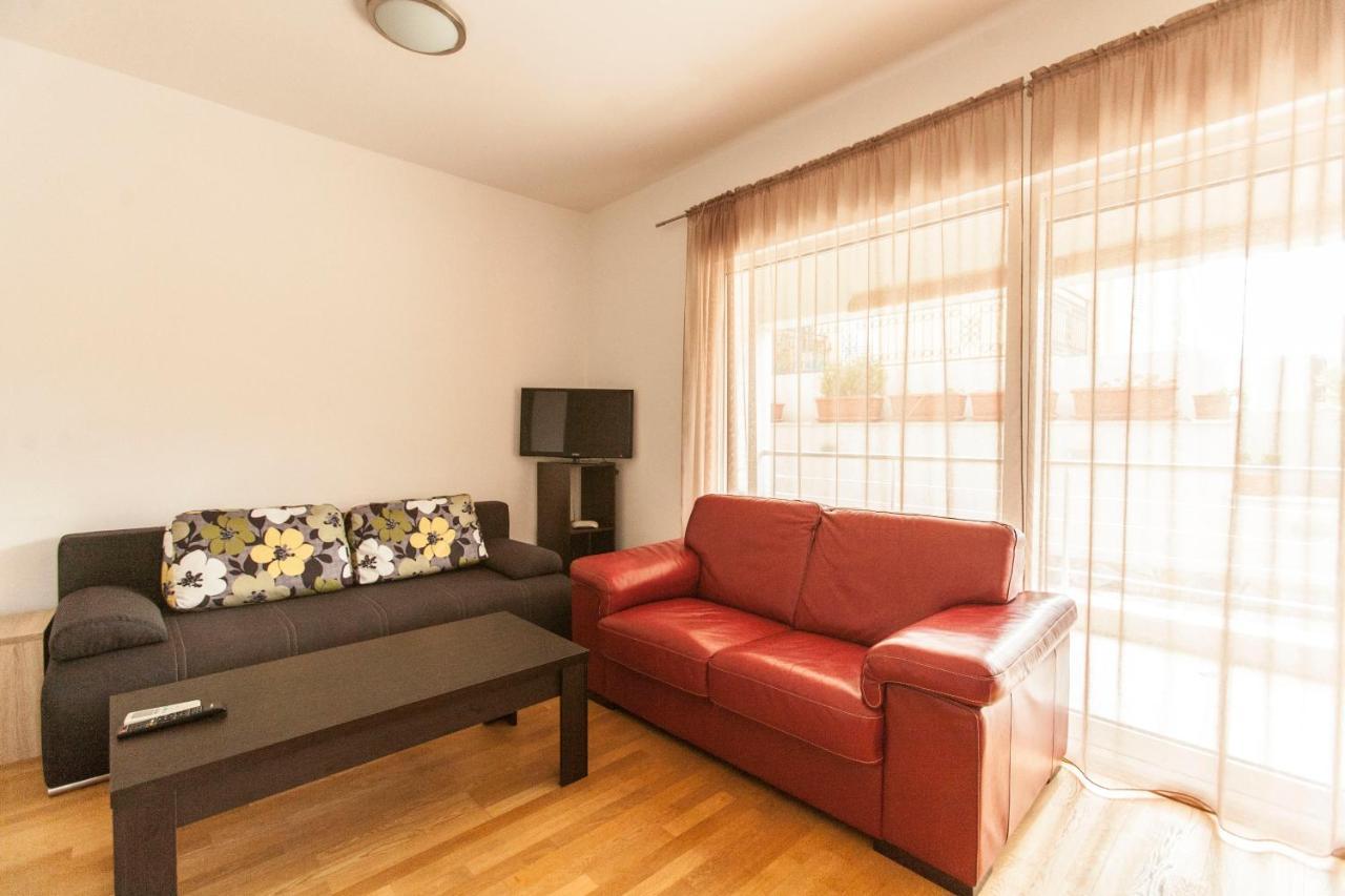 Apartment-Hotel Vila Petrovic-Becici Budva Zewnętrze zdjęcie