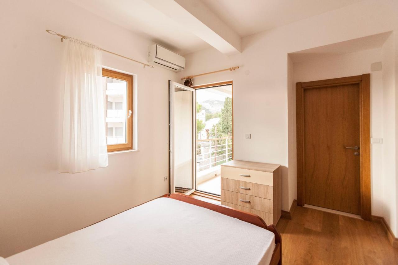 Apartment-Hotel Vila Petrovic-Becici Budva Zewnętrze zdjęcie